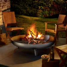 Rustikale Feuerschalen