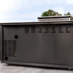 Buschbeck Insel Glasgow Rückansicht auf einer Terrasse